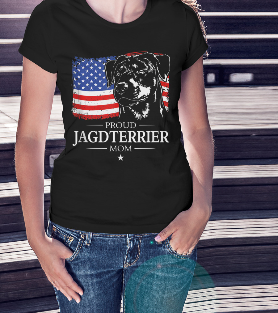 Proud Jagdterrier Mom American Flag T-Shirt