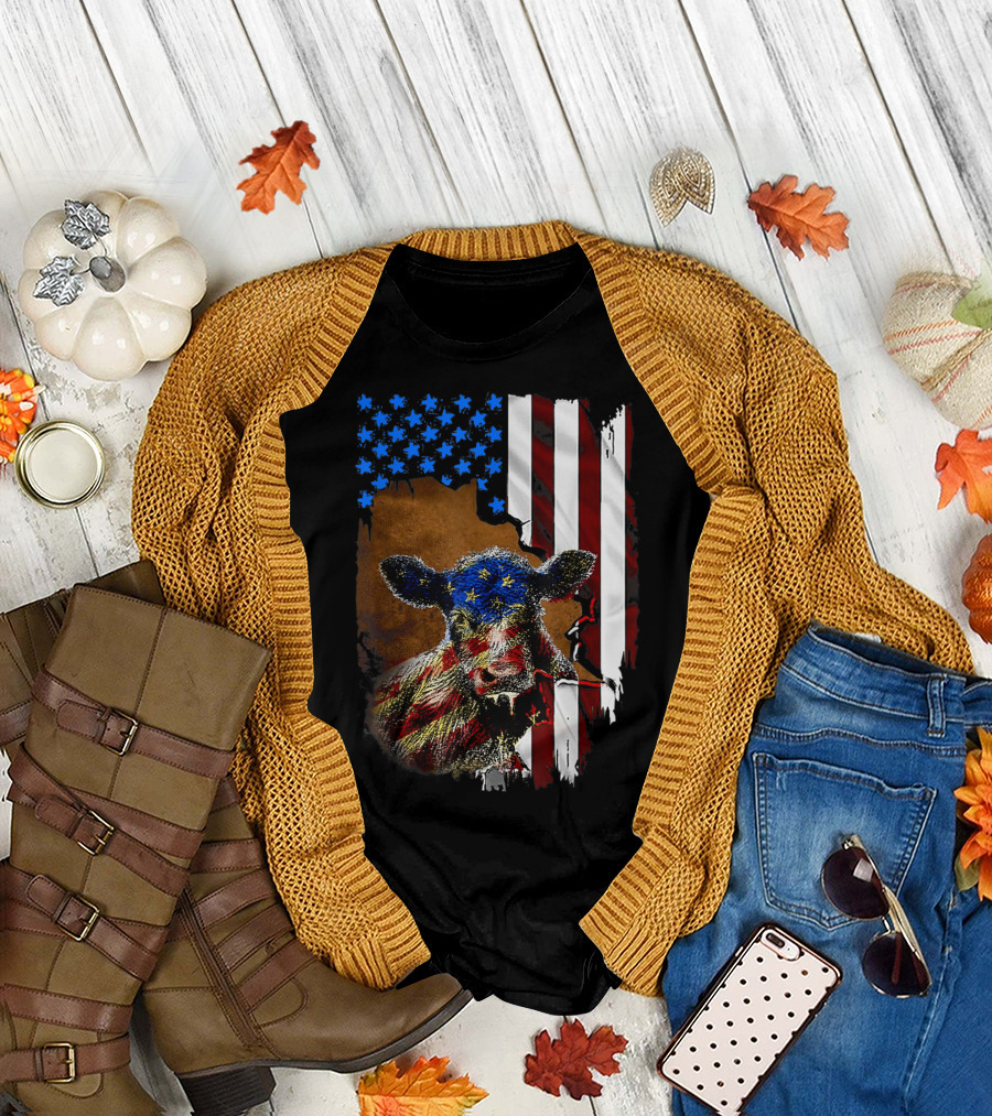 Heifer American Flag Farmer Cow Cattle July 4 T-Shirt