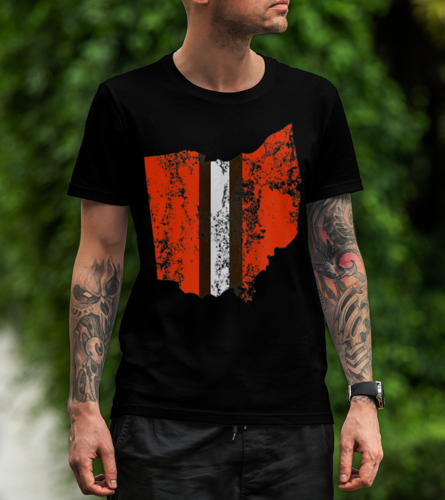 Cleveland Ohio Football Fan Stripe Weathered Vintage Map T-Shirt