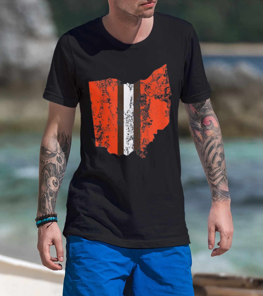 Cleveland Ohio Football Fan Stripe Weathered Vintage Map T-Shirt