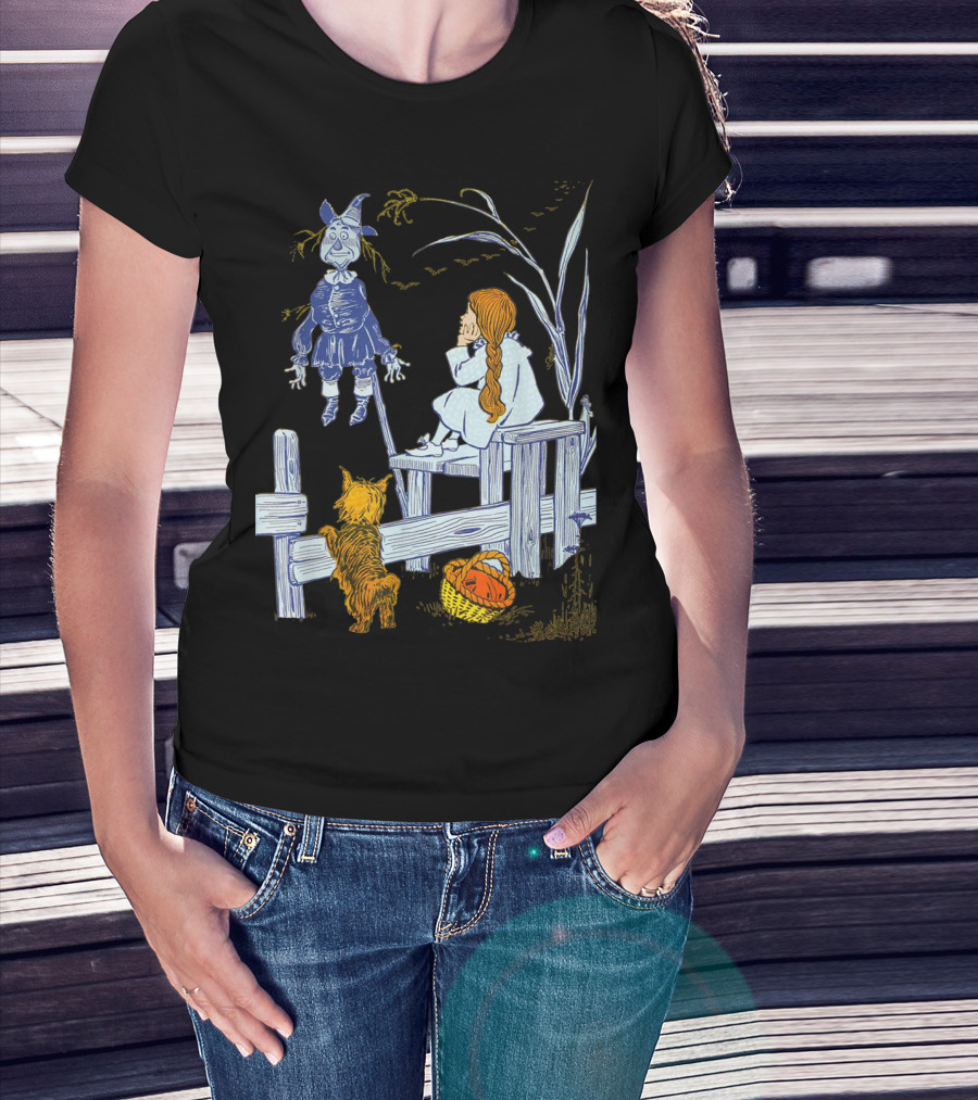 Land Of Oz Classic Scarecrow With Toto And Wizard Themes T-Shirt