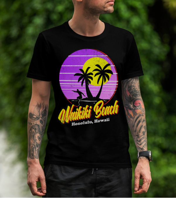 Waikiki Beach Honolulu Hawaii Retro Surfer Vintage 80's Sunset Palms T-Shirt