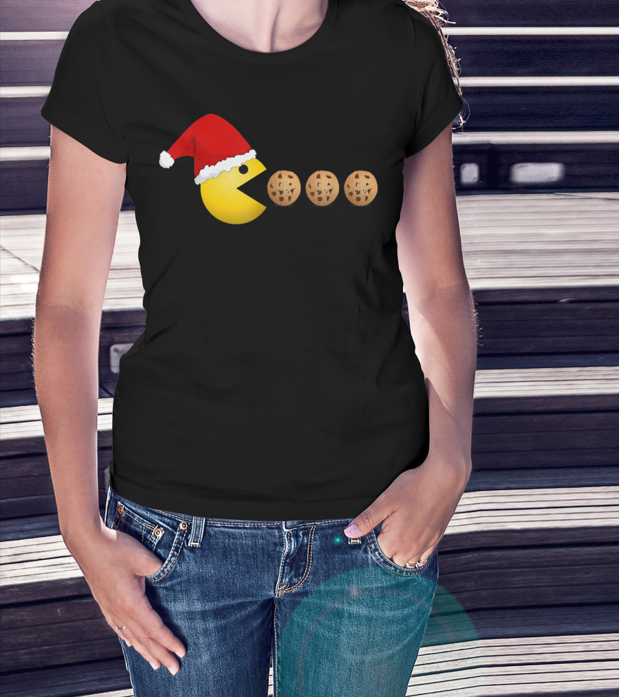 Funny Christmas Santa Pac-Man Cookies Classic Video Game T-Shirt