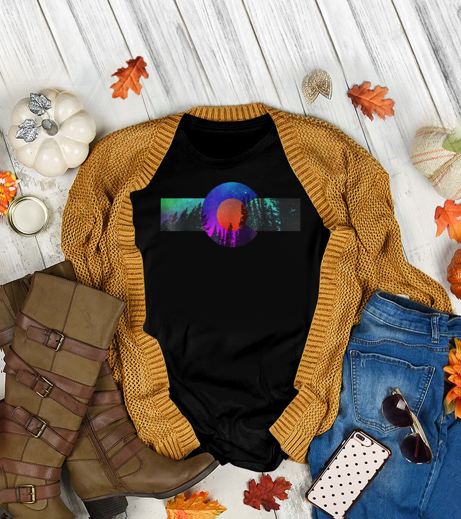 Colorado Flag Vintage Sunset Mountain Silhouette Tre T-Shirt