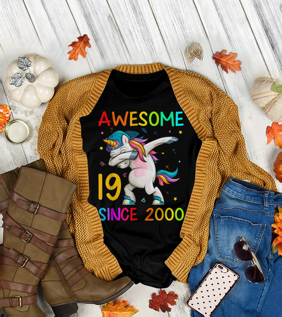 Awesome Unicorn Dabbing 19 Since 2000 T-Shirt