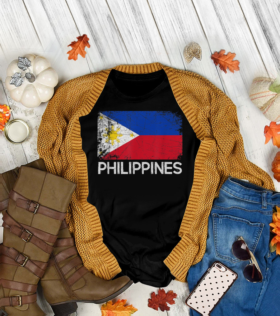 Philippines Vintage Filipino Flag Design Made in Philippines T-Shirt