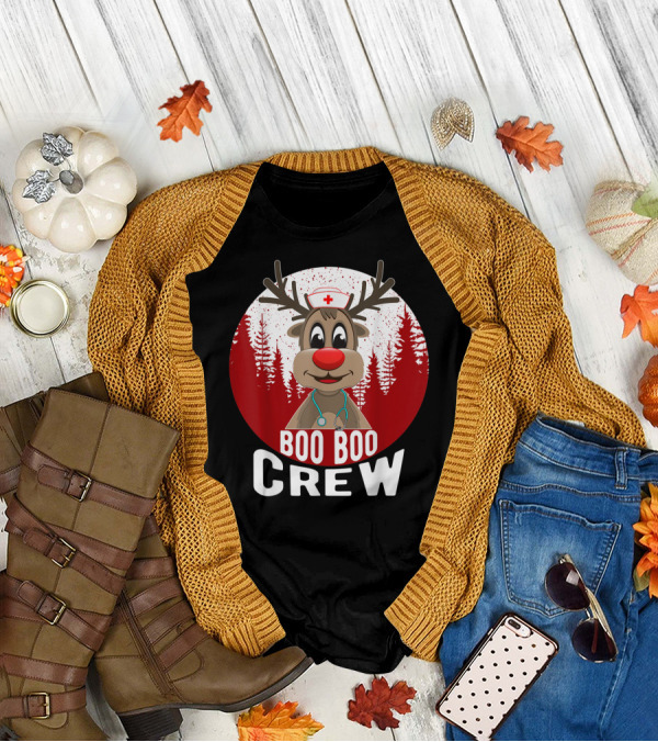 Boo Boo Crew Nurse Reindeer With Stethoscope And Santa Hat T-Shirt