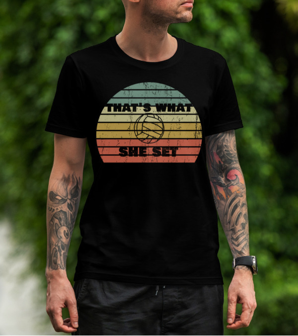 That's What She Set Volleyball Pun Vintage Stripes T-Shirt