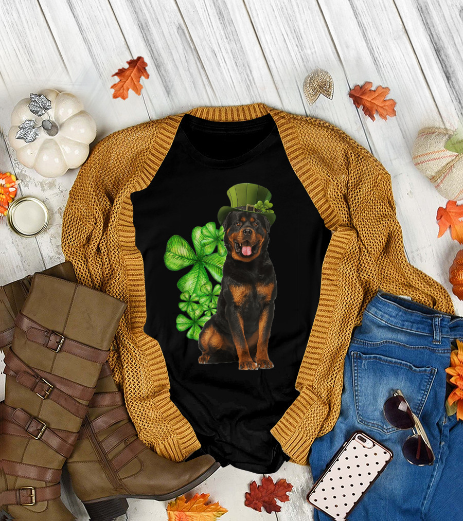 Rottweilers Irish Shamrock Top Hat Dog Lovers T-Shirt
