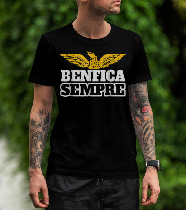 Benfica Sempre Fans Soccer Football Portugal Eagle Winged T-Shirt
