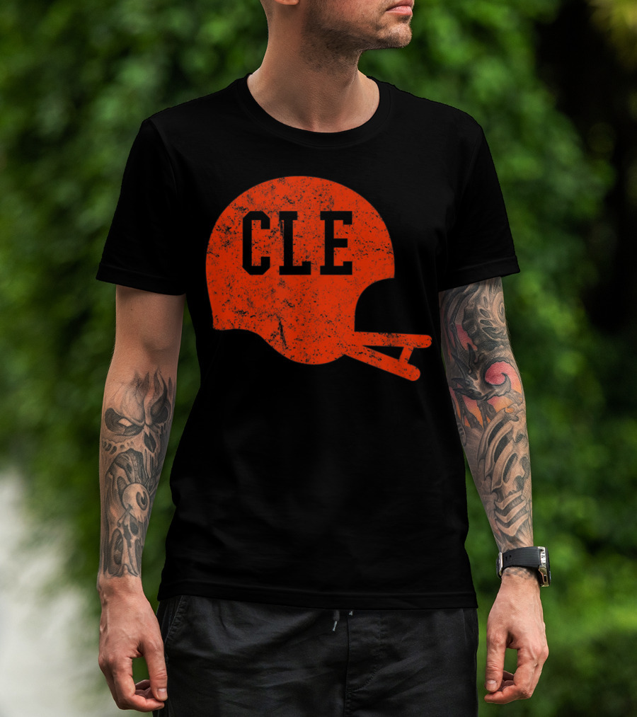 Cleveland Ohio Football CLE Vintage Helmet T-Shirt