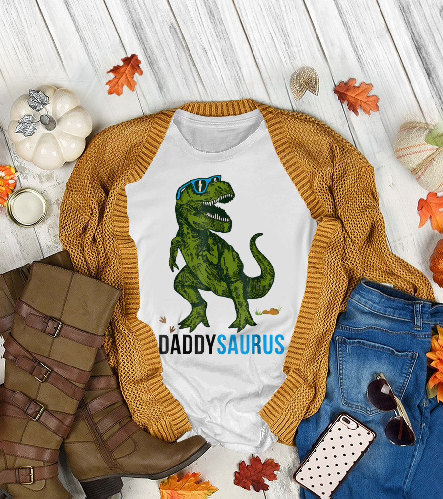 Daddysaurus Rex Dinosaur Dad Fathers Day Fun T-Shirt