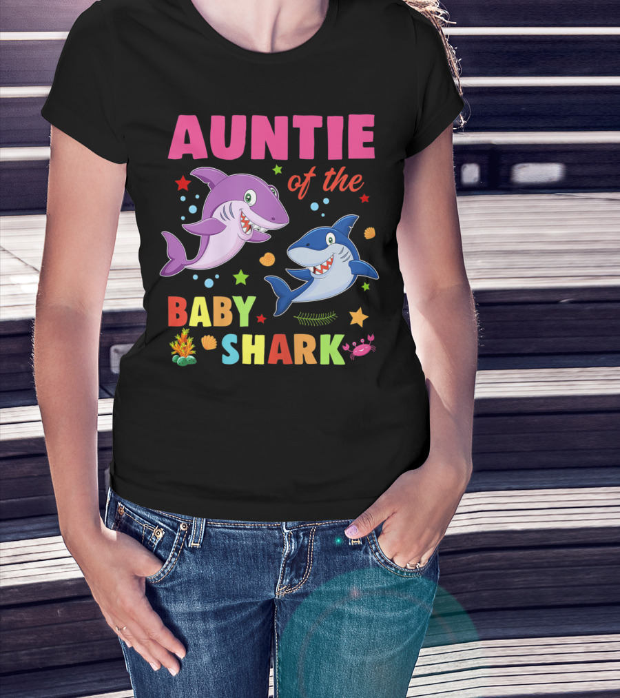 Auntie Of The Baby Shark Birthday Colorful Cartoon Sea Creatures T-Shirt