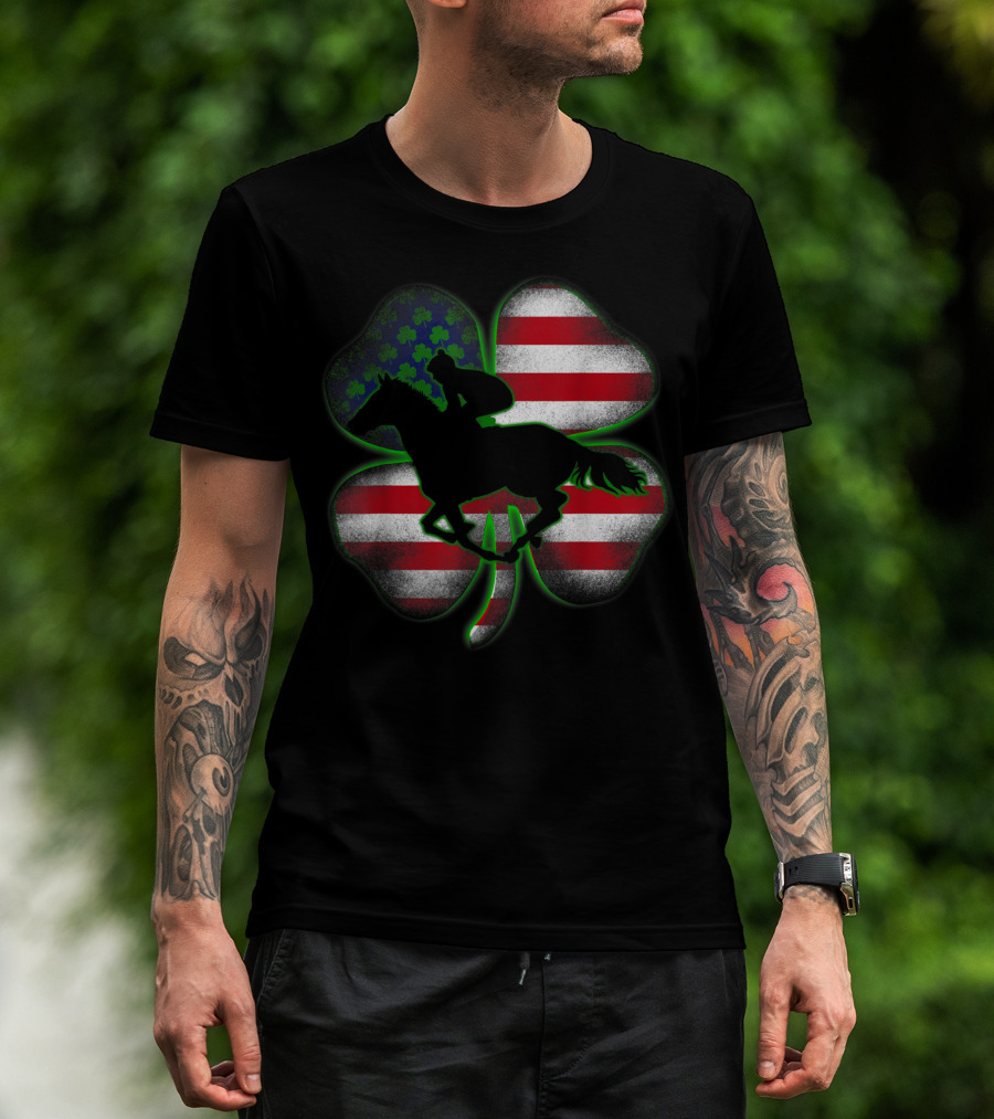 Distressed Horse Racing Shamrocks American Flag St 8W T-Shirt