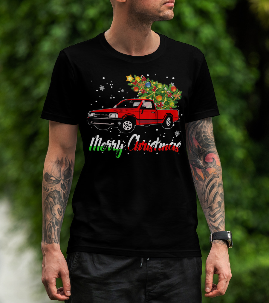 Merry Christmas Classic Old Red Truck With Christmas Tree And Snowflakes T-Shirt