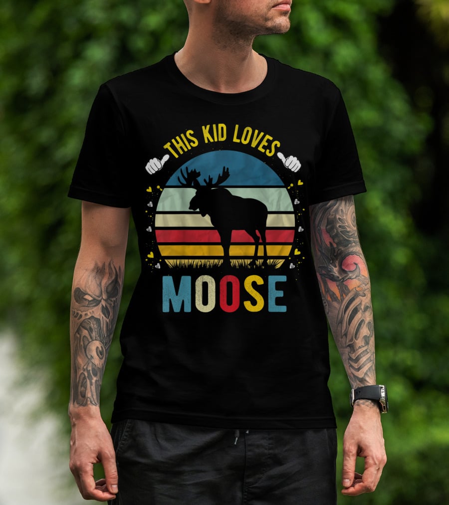 This Kid Loves Moose Retro Silhouette Boys And Girls Moose T-Shirt