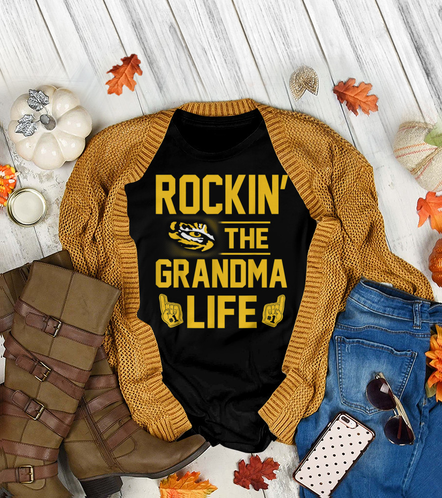 Rockin' the Grandma Life LSU Tigers Alumni Fan Geaux T-Shirt
