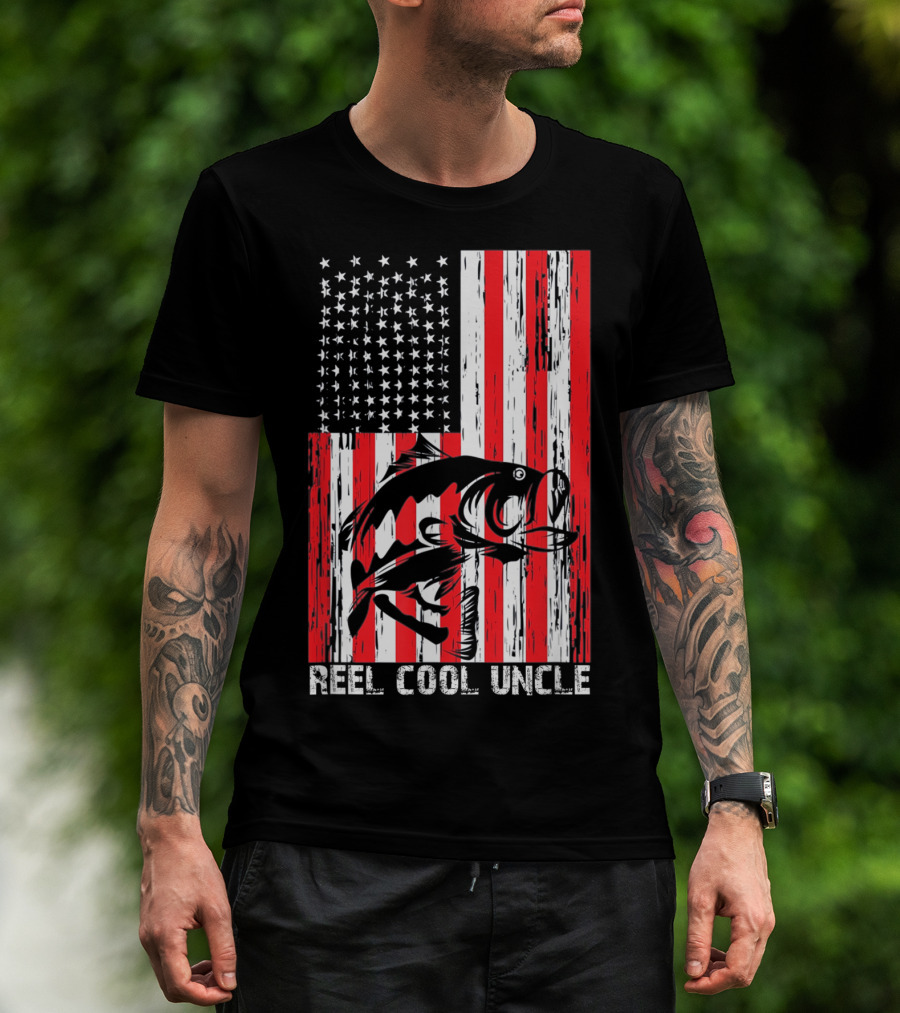 Reel Cool Uncle Vintage Fisherman American Flag T-Shirt