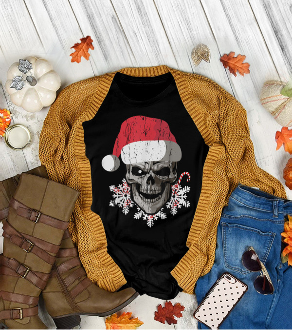 Skull Santa Hat Snowflakes Candy Cane T-Shirt