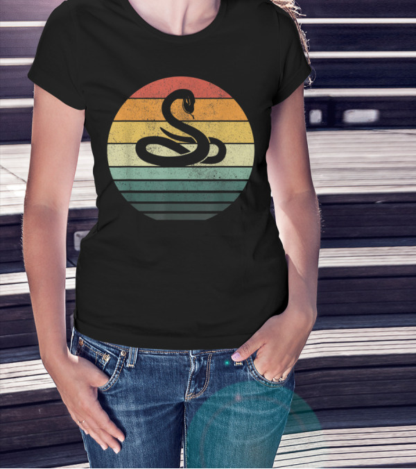Vintage 70s Snake Sunset Nature Retro Stripes T-Shirt