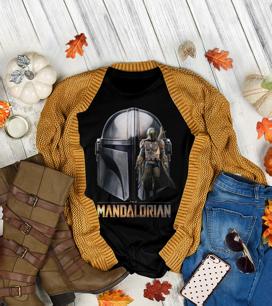 Star Wars The Mandalorian Helmet And Bounty Hunter Armor T-Shirt