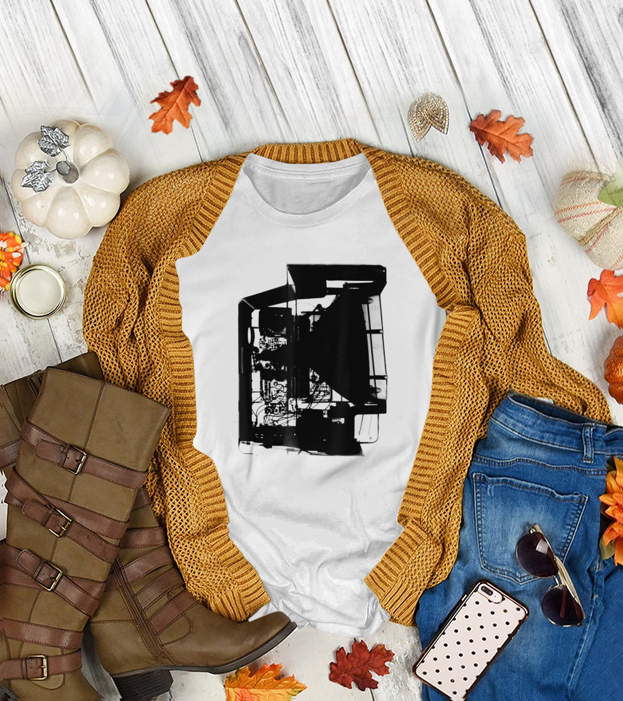Xray Vectrex Console Inside View T-Shirt