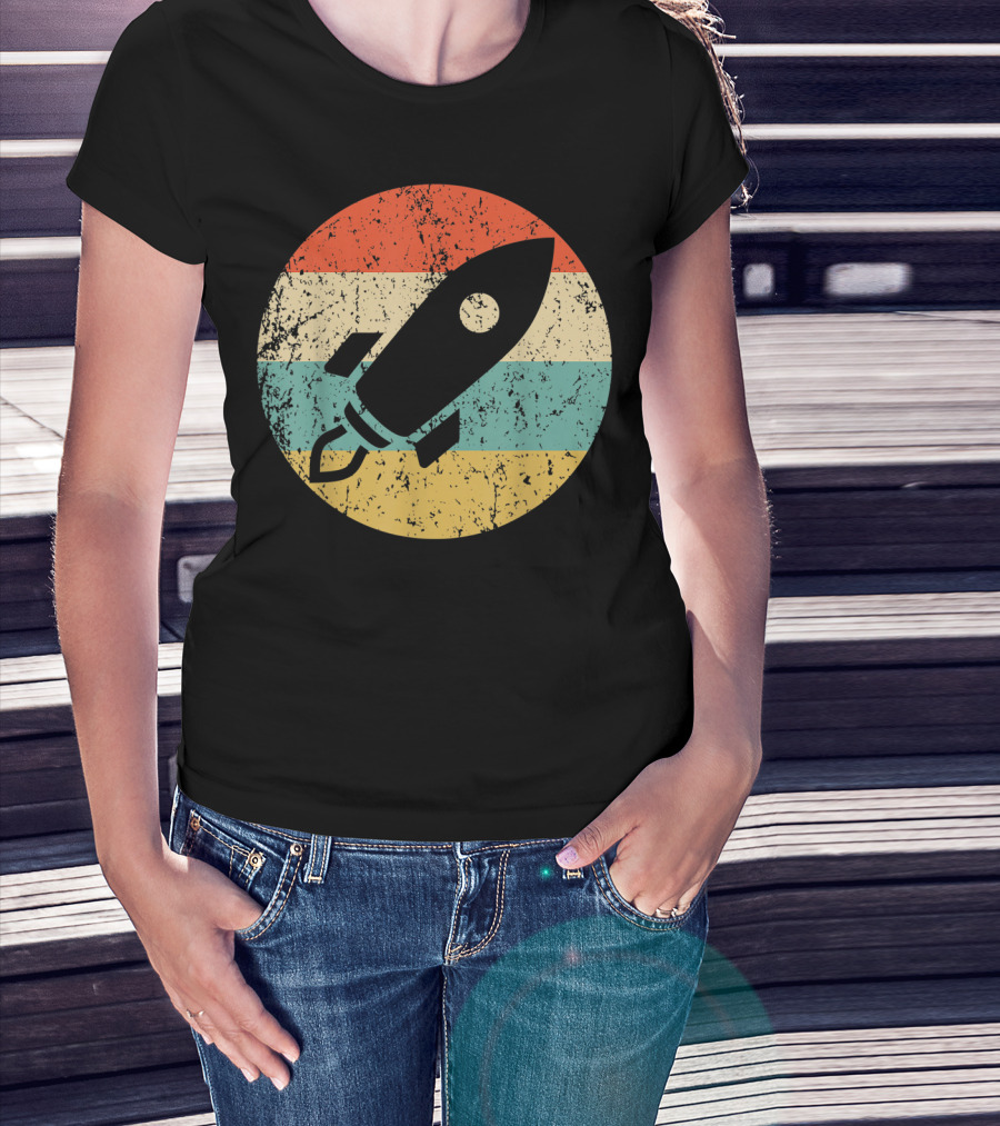 Astronau Vintage Space Ship Retro Rocket Stripes T-Shirt