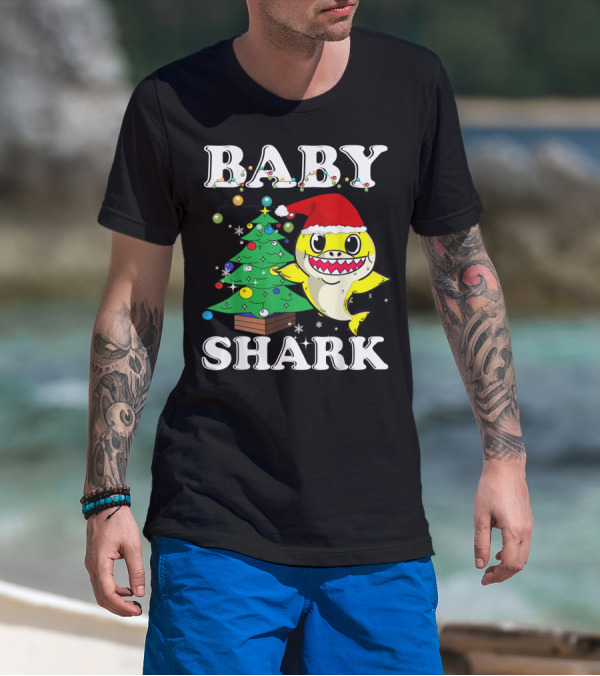 Baby Shark Christmas Tree Santa Hat T-Shirt