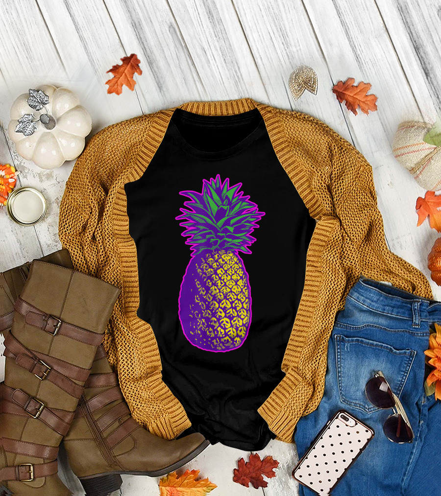Colorful Pineapple Vintage Neon Pop T-Shirt