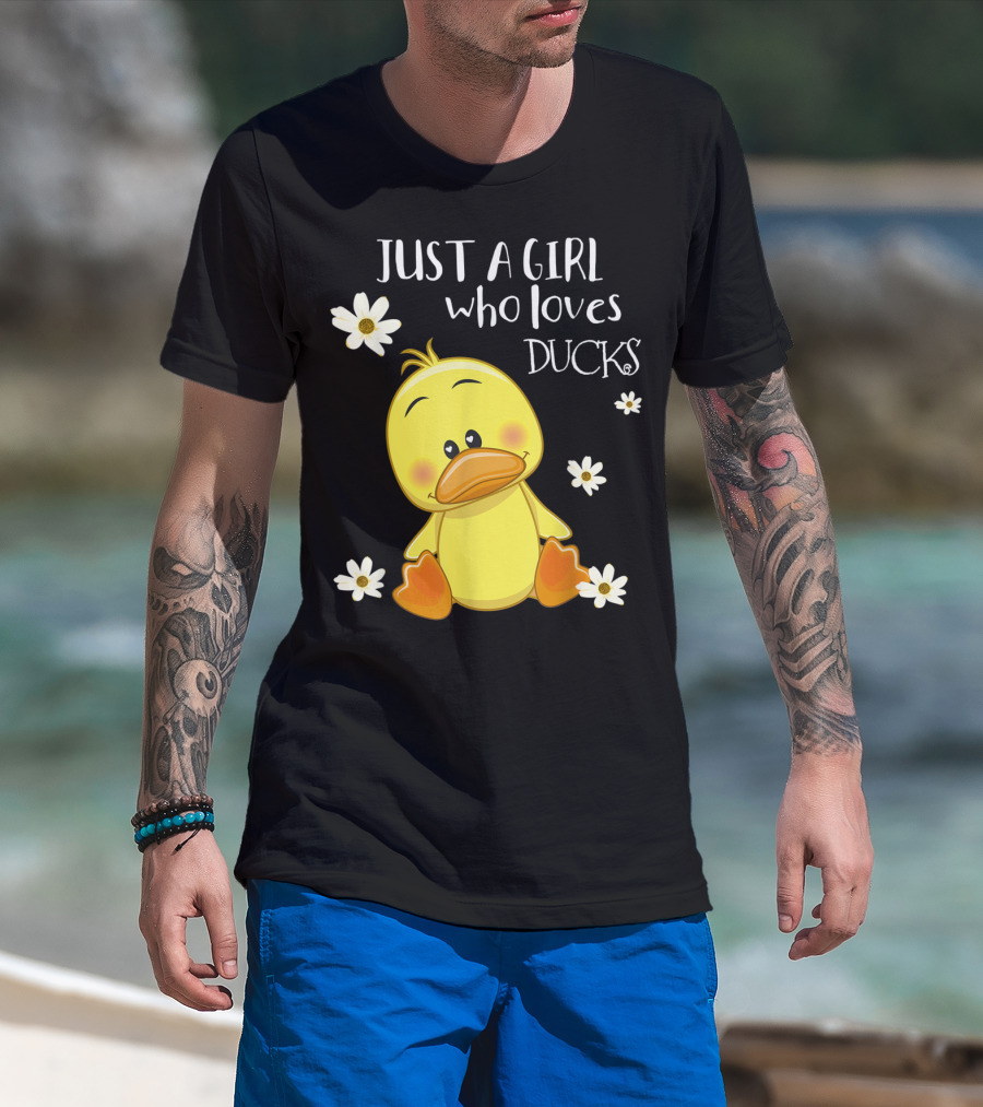 Just A Girl Who Loves Ducks Cute Duck Lover With Flowers T-Shirt