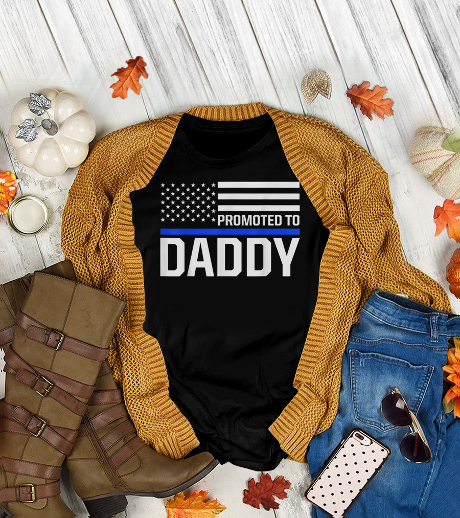 Mens Promoted to Daddy First Time Dad To Be Police Law Enforcement T-Shirt