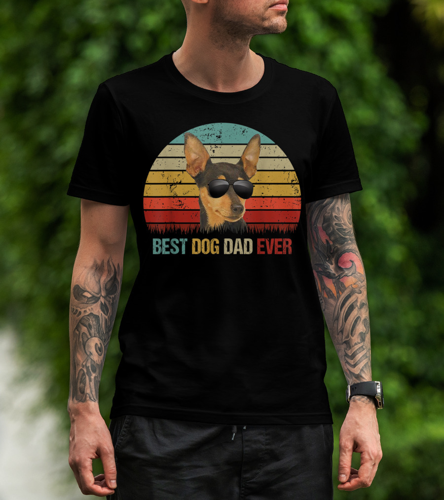 Best Dog Dad Ever Chihuahua Retro Style Sunglasses Vintage Stripes T-Shirt
