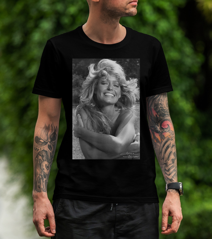 Mens Farrah Fawcett Signature Black And White Close Up T-Shirt