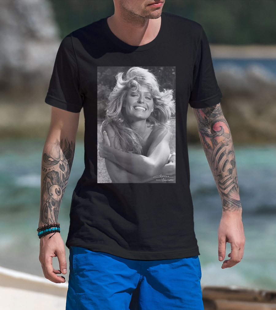 Mens Farrah Fawcett Signature Black And White Close Up T-Shirt