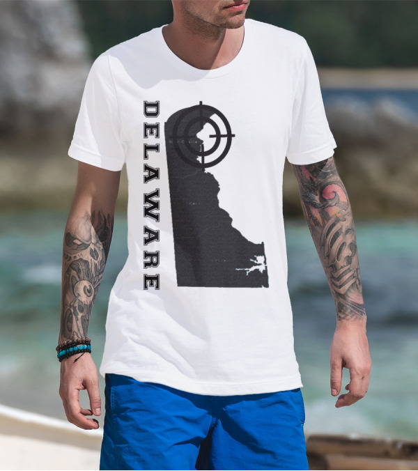 Delaware Maps Vintage Classic Style With Compass Target T-Shirt