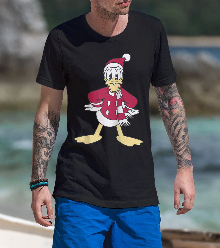 Disney Donald Duck Christmas Classic Portrait Santa Suit And Scarf T-Shirt