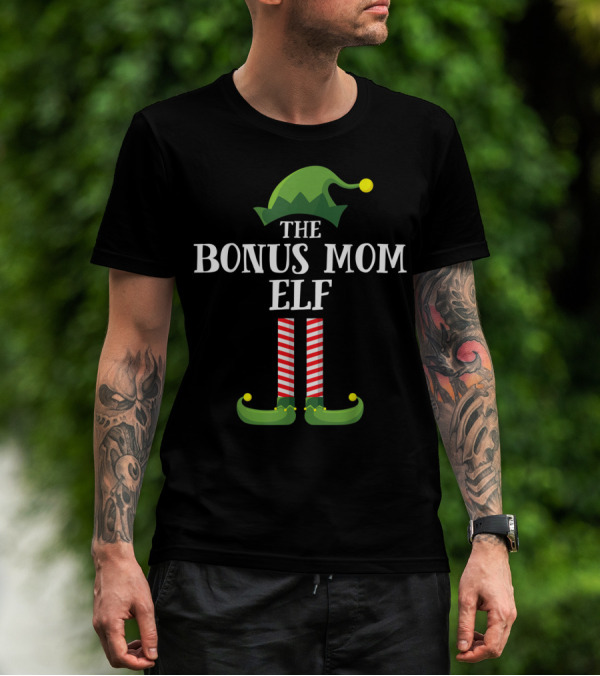 Festive Bonus Mom Elf Christmas Family Matching T-Shirt
