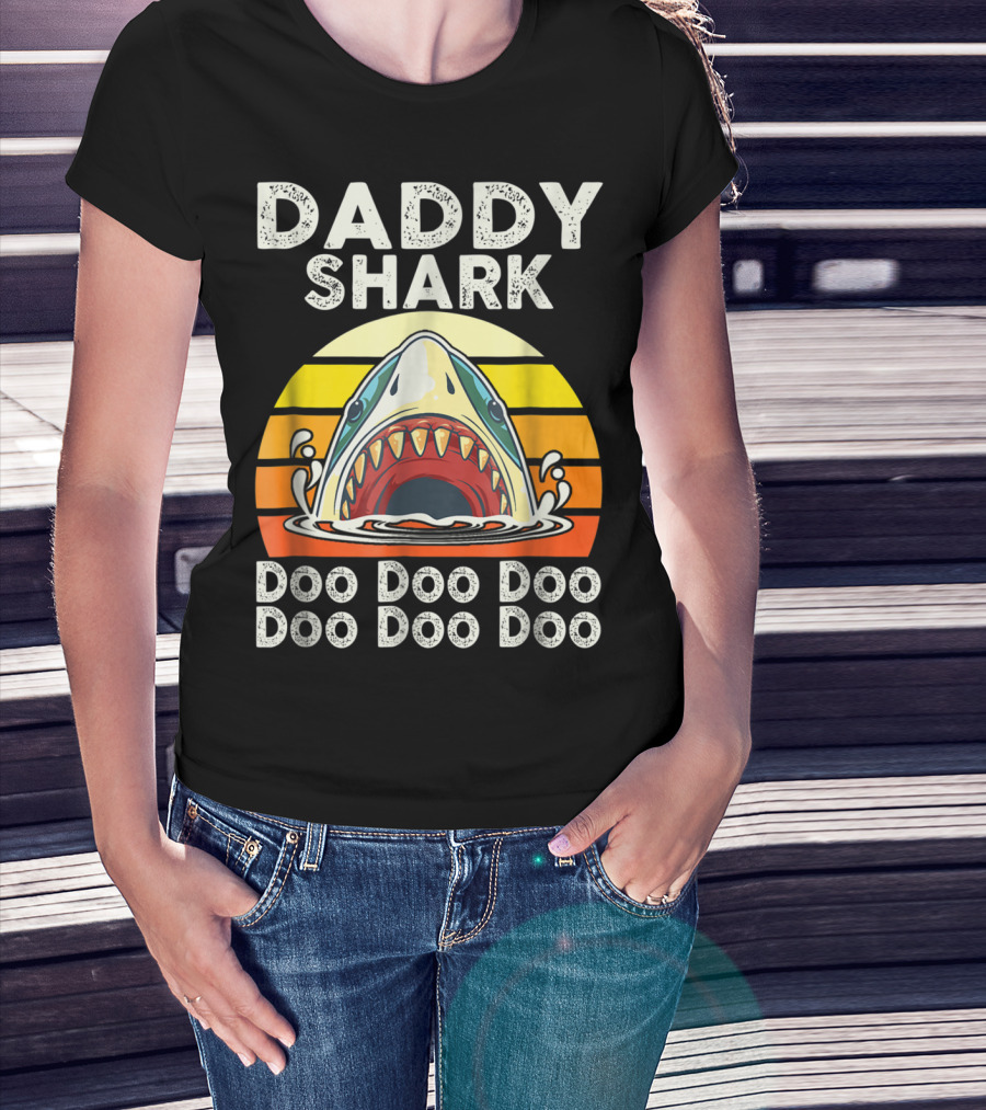 Daddy Shark Doo Doo Doo Doo Doo Doo Funny Sunset Shark Face T-Shirt