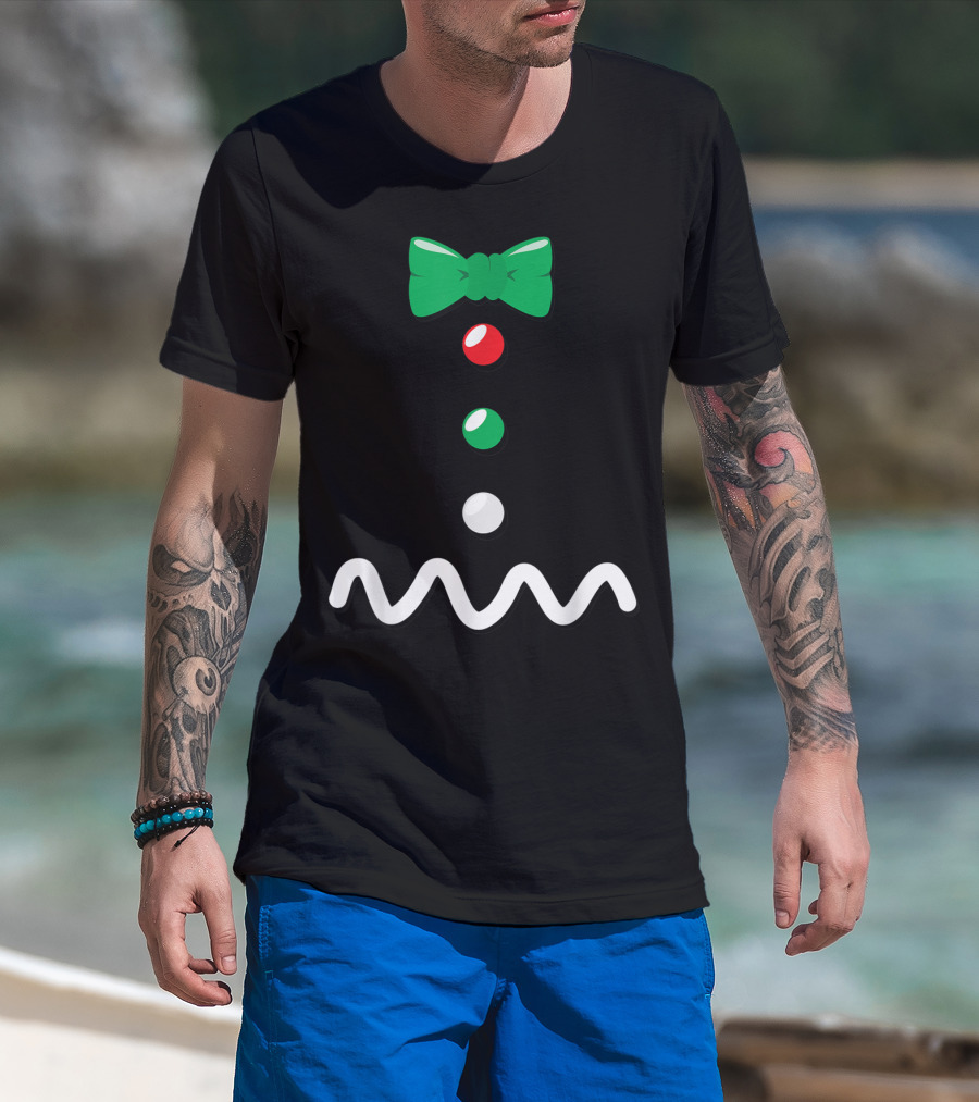 Gingerbread Man Christmas Bow Tie Décor T-Shirt