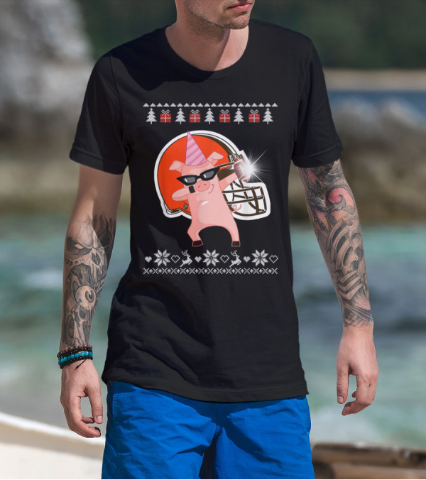 Merry Christmas Pig Dabbing Football Team Santa Hat Sunglasses Christmas Tree Reindeer Snowflakes T-Shirt