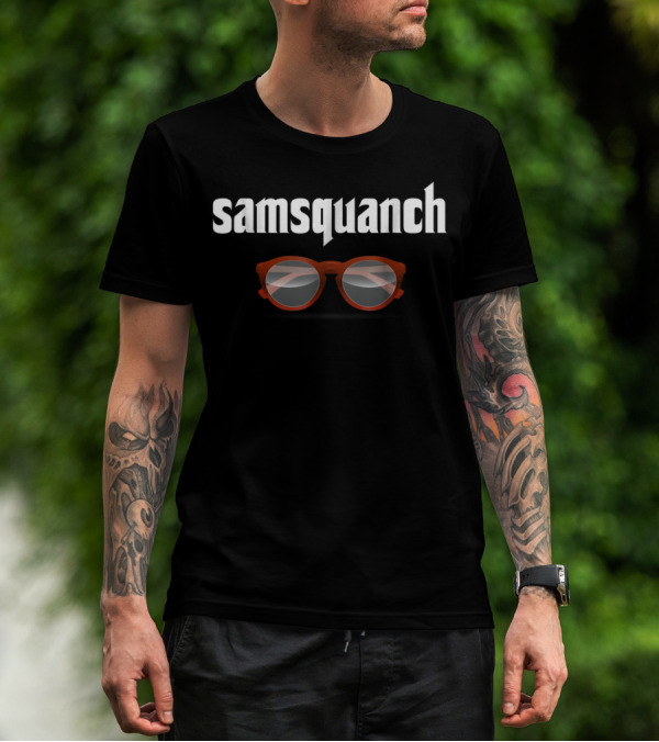 Samsquanch Funny Looking Glasses Bigfoot T-Shirt