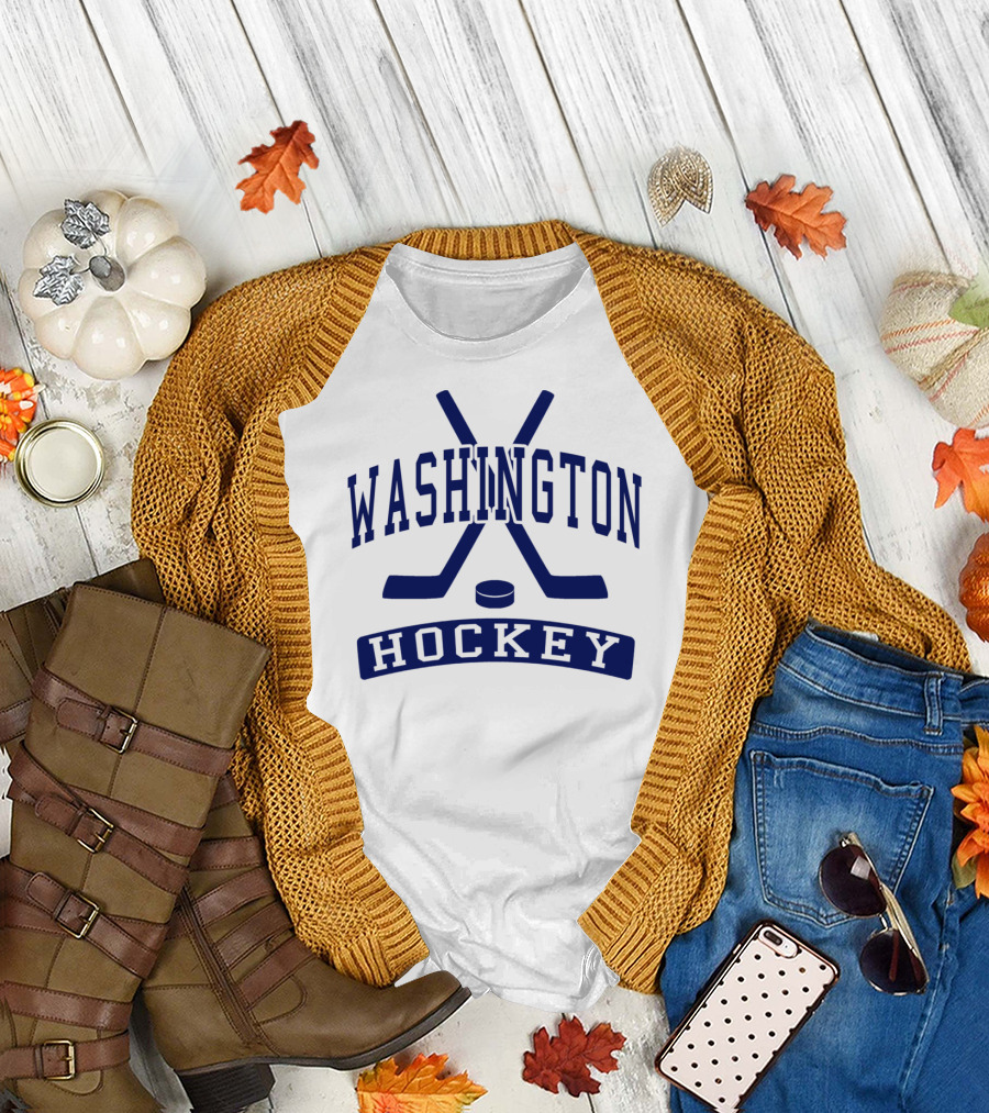 Washington Hockey Vintage Ice Hockey Crossed Sticks Puck T-Shirt