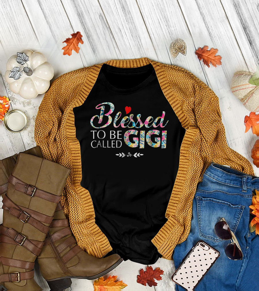 Blessed To Be Called Gigi Floral Pattern Heart T-Shirt
