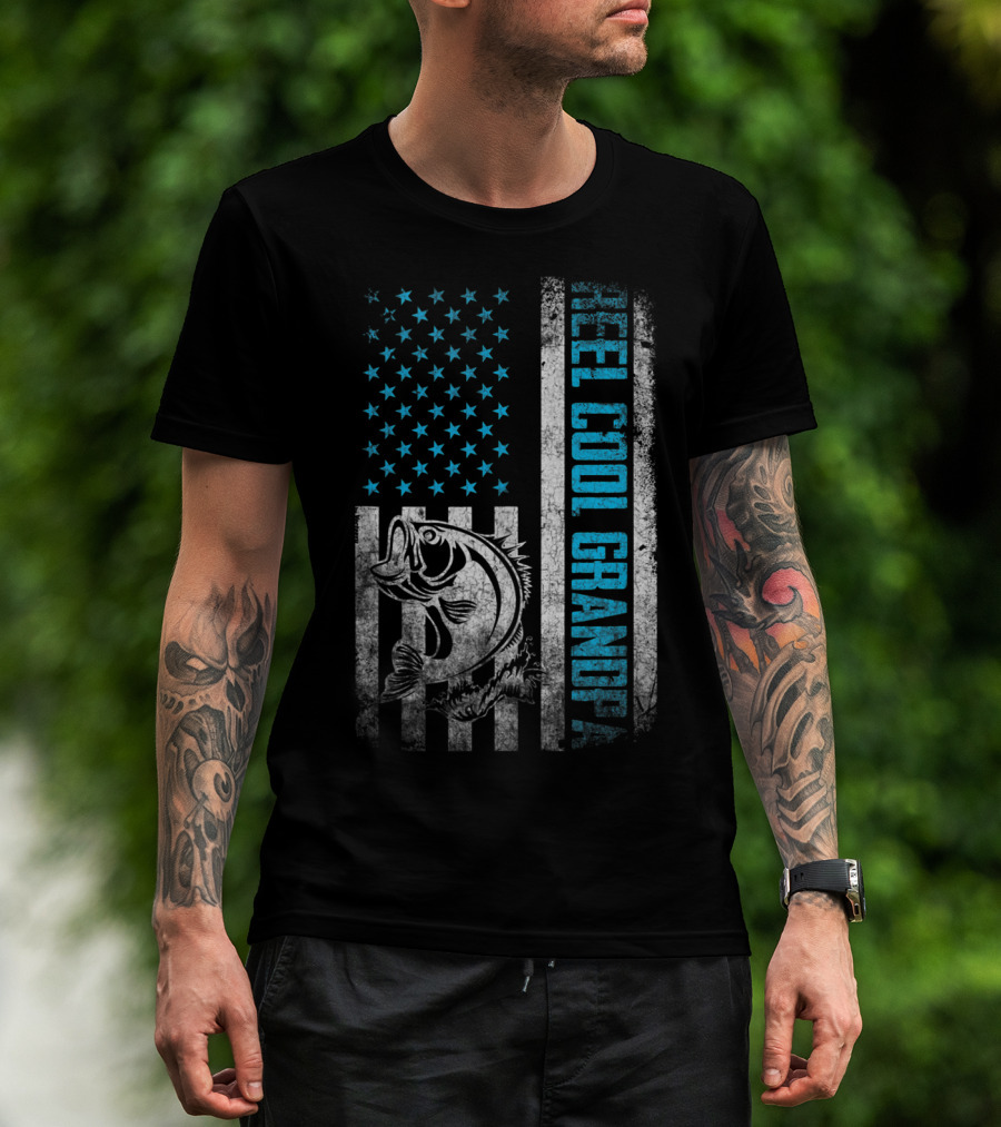 Father's Day Reel Cool Grandpa Fishing American Flag T-Shirt