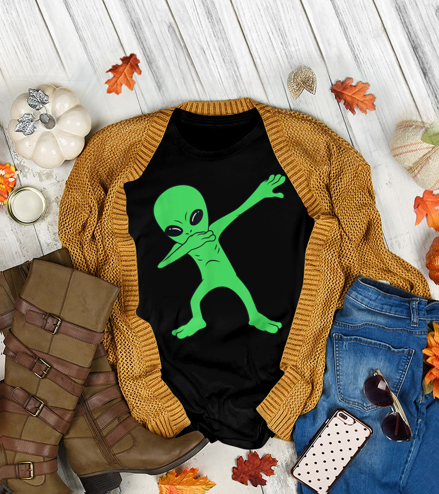 Dabbing Green Alien Halloween Funny Dab Dance T-Shirt