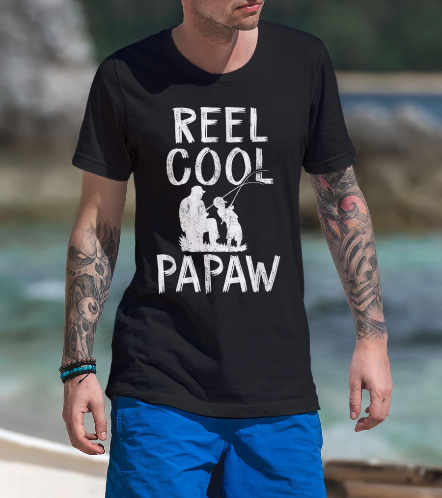 Reel Cool Papaw Father's Day Fishing T-Shirt