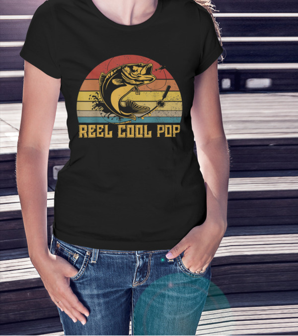 Father's Day Vintage Fishing Reel Cool Pop Retro Bass Sunset T-Shirt