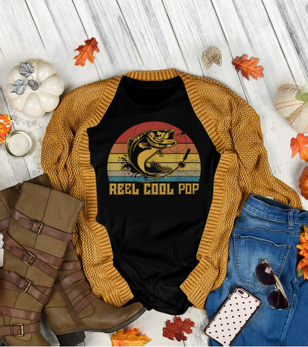 Father's Day Vintage Fishing Reel Cool Pop Retro Bass Sunset T-Shirt