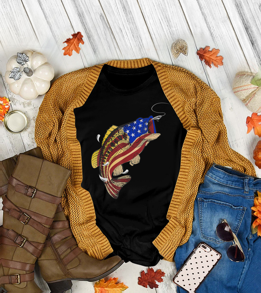 Bass Fishing American Flag 4th of July Fish T-Shirt