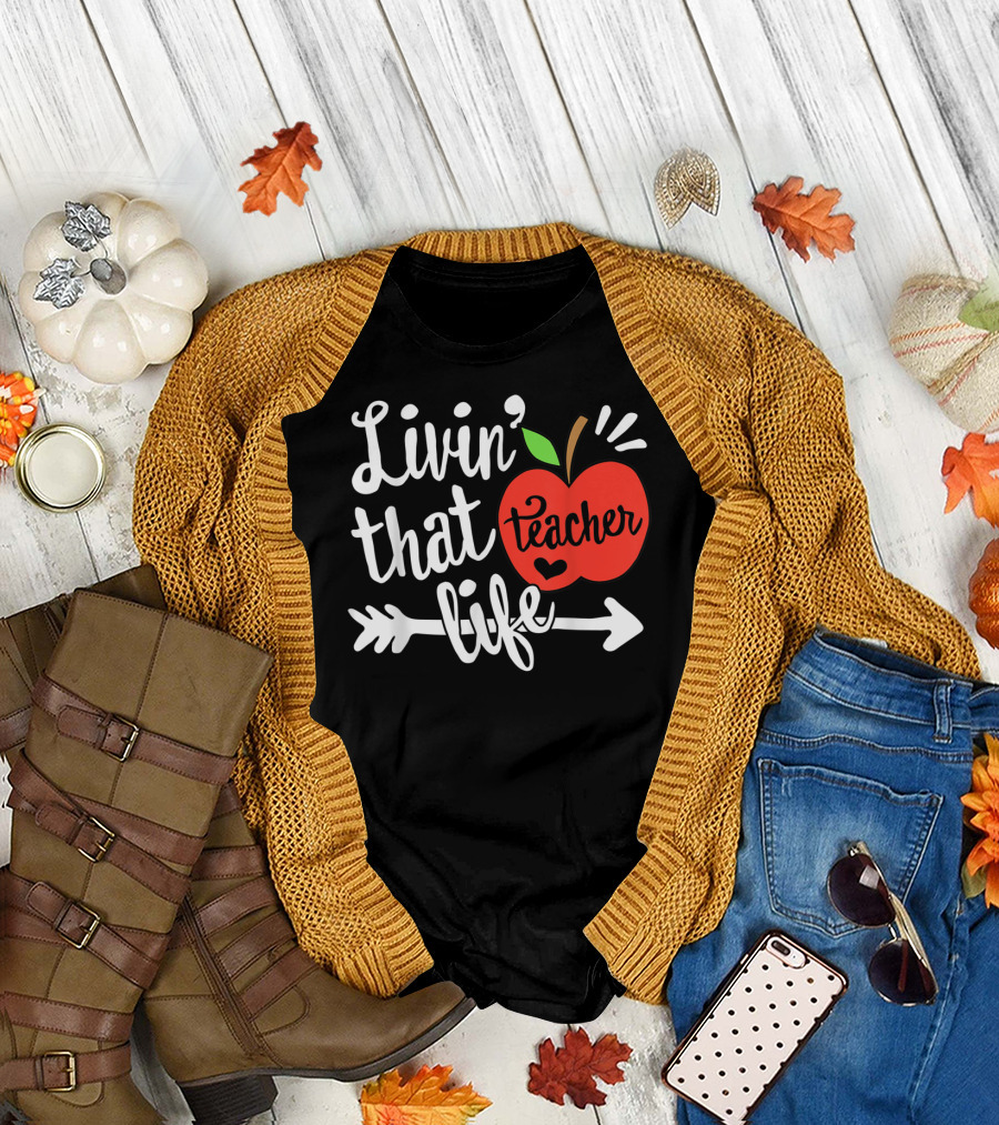 Livin' That Teacher Life Apple Appreciation Arrow T-Shirt